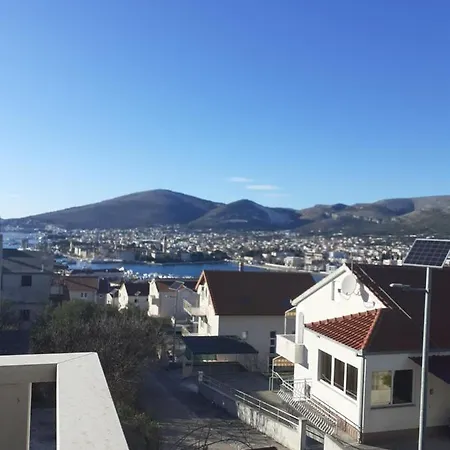 Guest house Dragutin & 3*