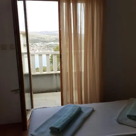 Dragutin & Guest house Trogir