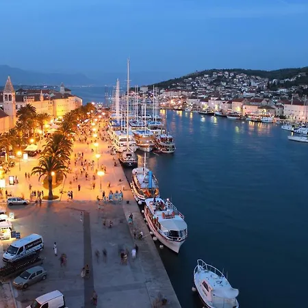 Dragutin & Guest house 3*